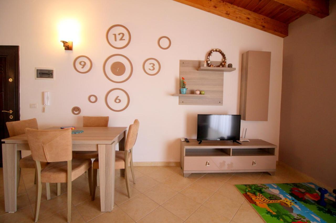 Atlantis Apartments Sarandë エクステリア 写真