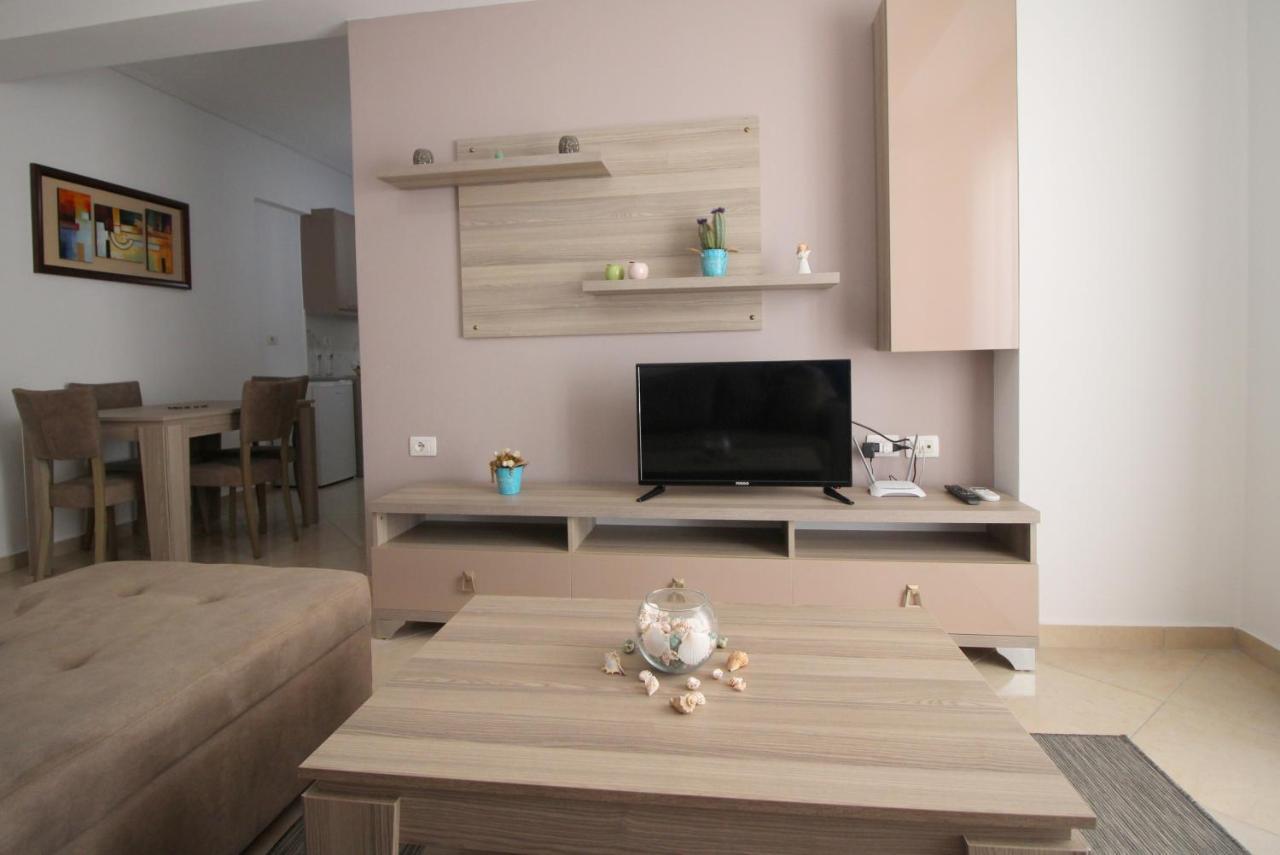 Atlantis Apartments Sarandë エクステリア 写真
